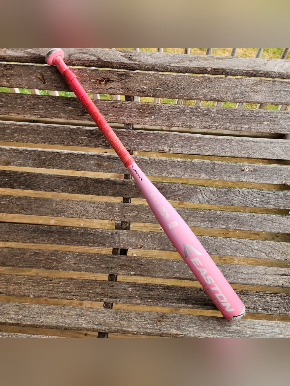 Easton Fastpitch Aluminum FS50 Pink Softball Bat - 30in 20 oz -10 Drop - FP16S50